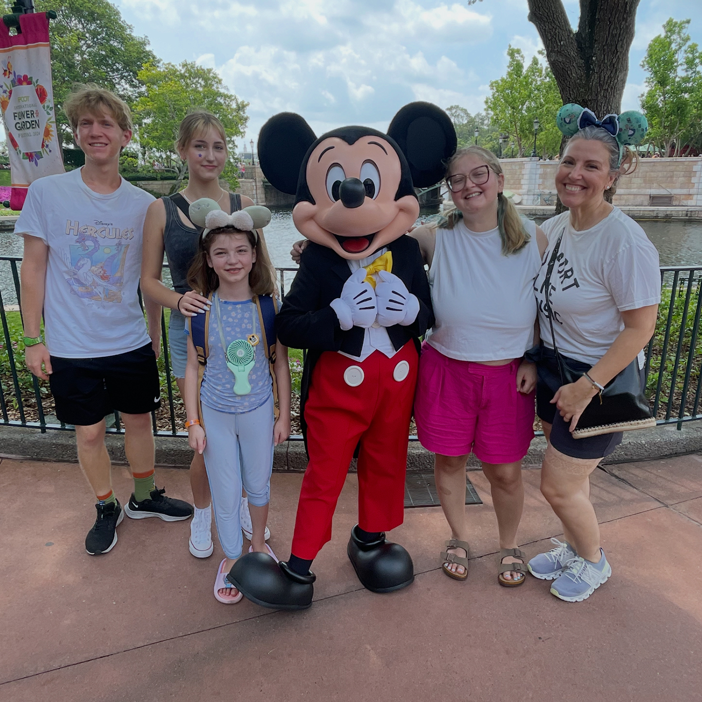 fun photo of speaker Sandra Bean